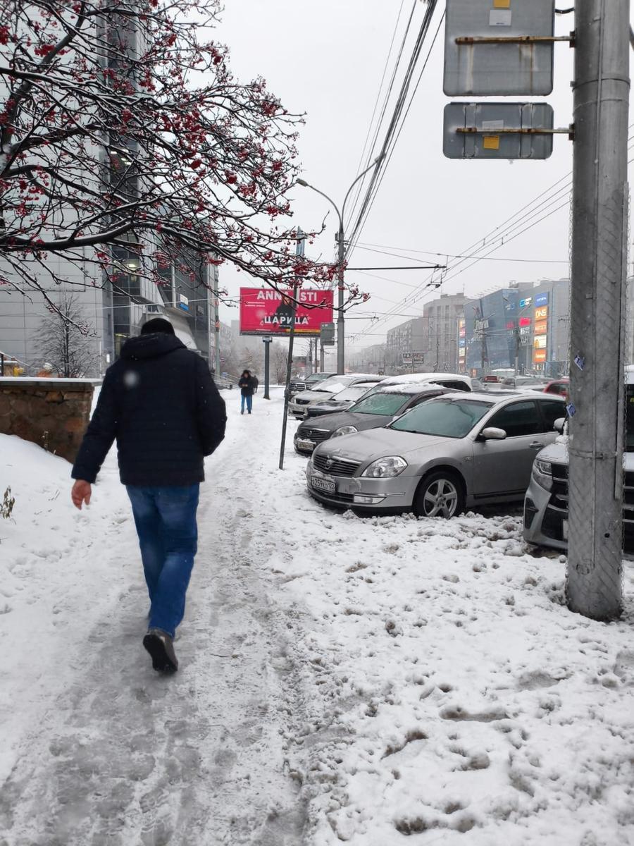 Фото «Не пройти, не проехать»: Новосибирск погрузился в слякоть. Фоторепортаж 8 - Сиб.ФМ Фото «Не пройти, не проехать»: Новосибирск погрузился в слякоть. Фоторепортаж 8